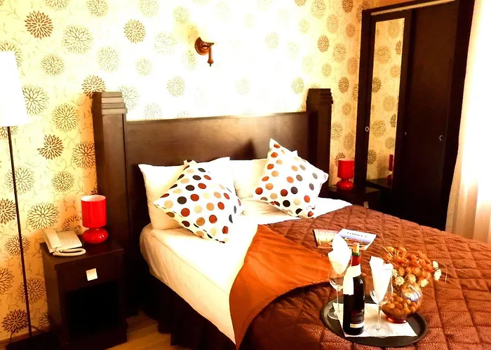 Old Viva 3* איסטמבול