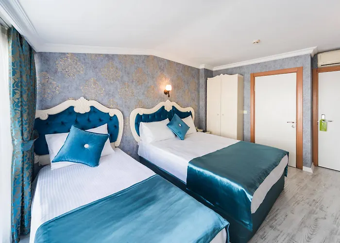 מלון Old Viva 3*